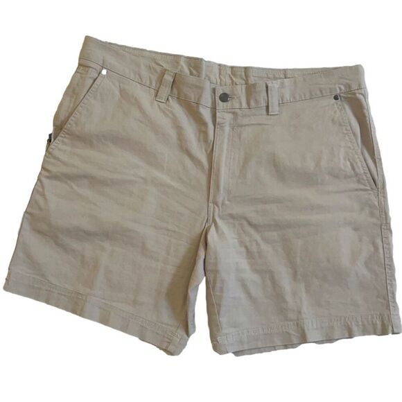 Columbia Omni shield shorts size 38x8 - Picture 1 of 7
